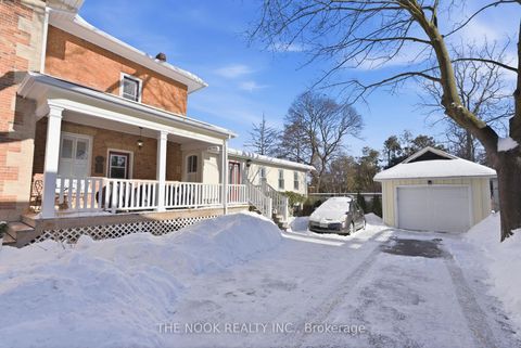 Photo 1 at 39 Centre Street, Bowmanville, Clarington