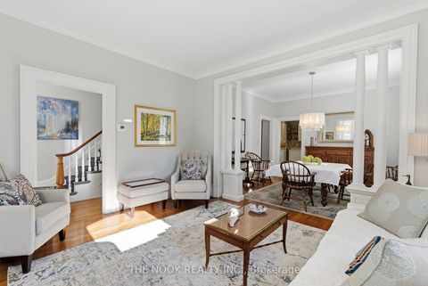 Photo 9 at 39 Centre Street, Bowmanville, Clarington