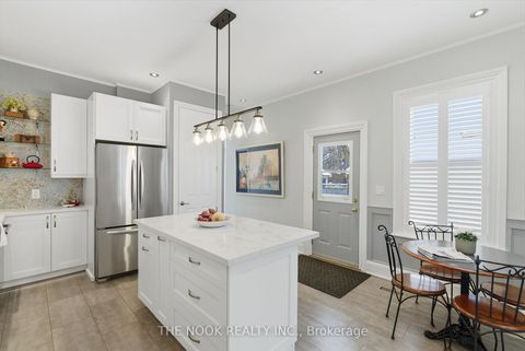 Photo 18 at 39 Centre Street, Bowmanville, Clarington