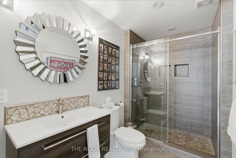 Photo 26 at 39 Centre Street, Bowmanville, Clarington