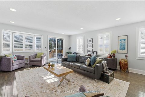 Photo 27 at 39 Centre Street, Bowmanville, Clarington