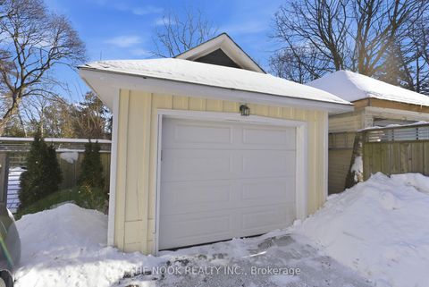 Photo 42 at 39 Centre Street, Bowmanville, Clarington