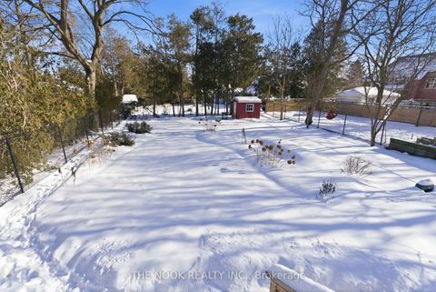 Photo 44 at 39 Centre Street, Bowmanville, Clarington