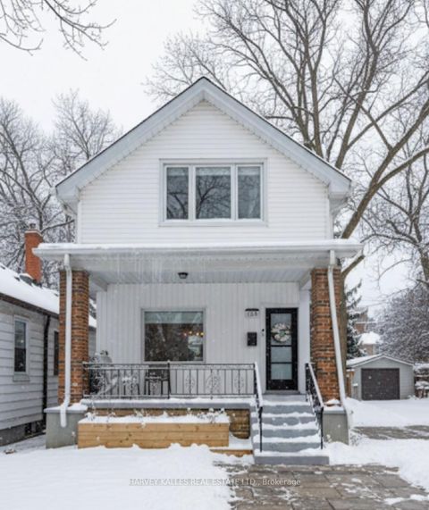 Photo 3 at 139 King Edward Avenue, Lumsden, Toronto