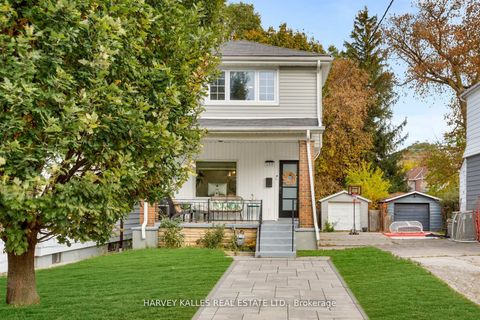 Photo 5 at 139 King Edward Avenue, Lumsden, Toronto