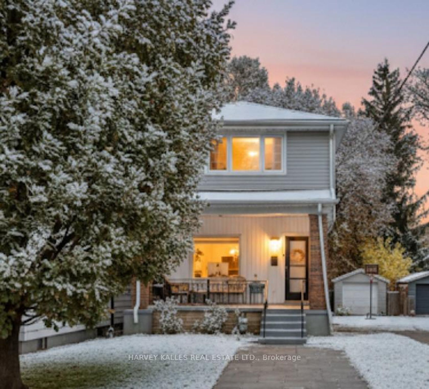 139 King Edward Avenue, Lumsden, Toronto 