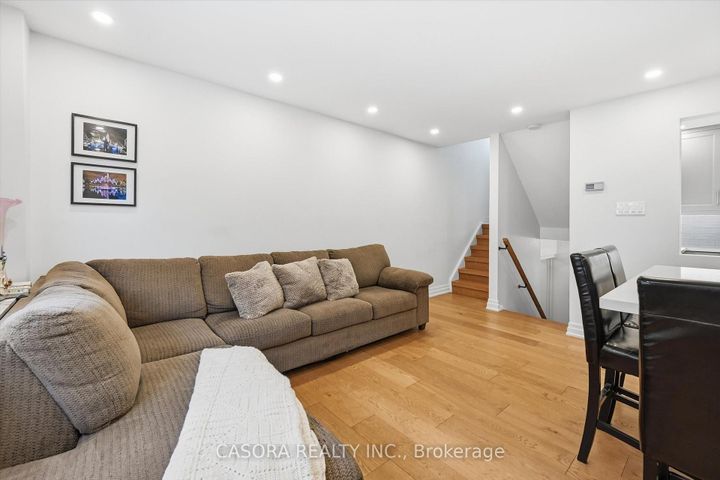 Photo 9 at 112 - 680 Regency Court, Roseland, Burlington