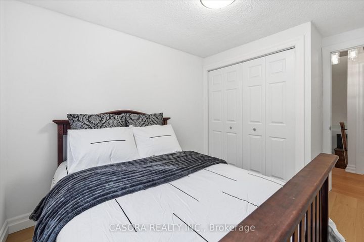 Photo 27 at 112 - 680 Regency Court, Roseland, Burlington