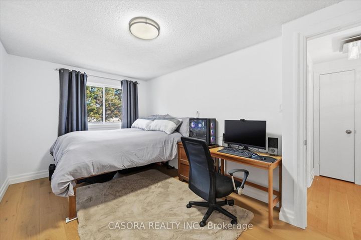 Photo 30 at 112 - 680 Regency Court, Roseland, Burlington