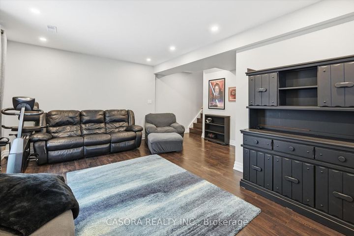 Photo 34 at 112 - 680 Regency Court, Roseland, Burlington