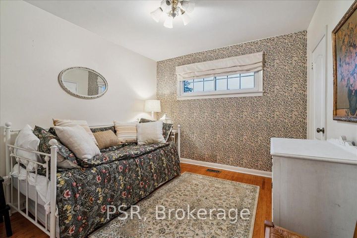 Photo 24 at 402 Willis Drive, WO West, Oakville