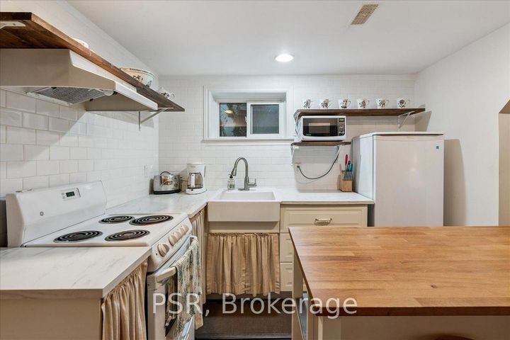 Photo 30 at 402 Willis Drive, WO West, Oakville