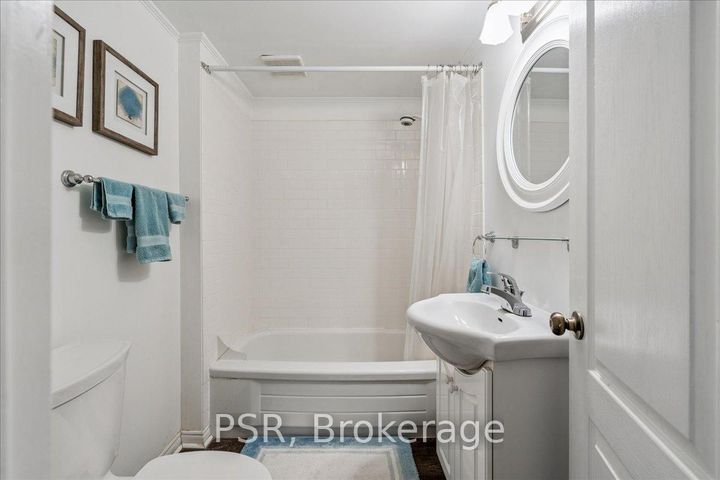 Photo 33 at 402 Willis Drive, WO West, Oakville