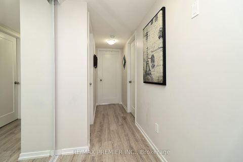 Photo 19 at C14 - 26 Bruce Street, East Woodbridge, Vaughan