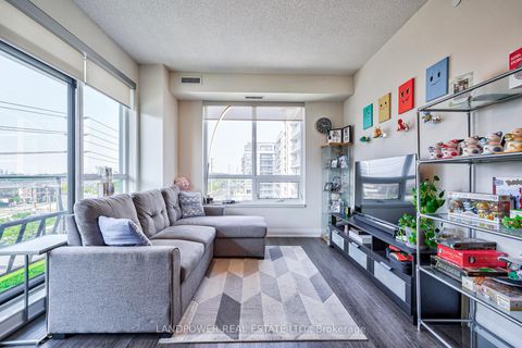 Photo 7 at 711 - 396 Highway 7 Road E, Doncrest, Richmond Hill