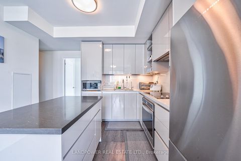 Photo 11 at 711 - 396 Highway 7 Road E, Doncrest, Richmond Hill