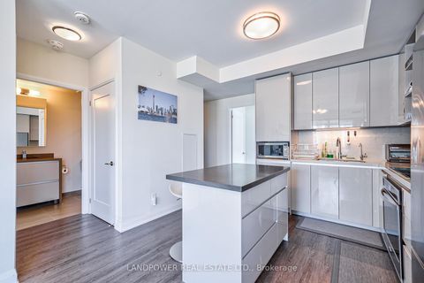 Photo 14 at 711 - 396 Highway 7 Road E, Doncrest, Richmond Hill