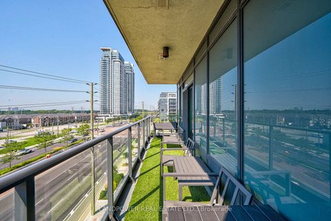 Photo 25 at 711 - 396 Highway 7 Road E, Doncrest, Richmond Hill