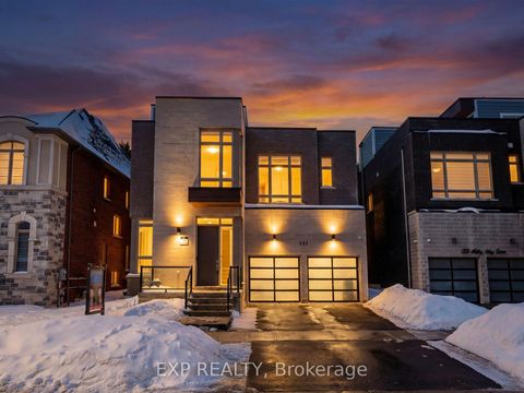 Photo 1 at 121 Milky Way Drive, Observatory, Richmond Hill