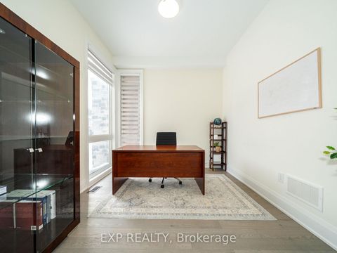 Photo 5 at 121 Milky Way Drive, Observatory, Richmond Hill