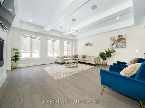 Photo 17 at 121 Milky Way Drive, Observatory, Richmond Hill