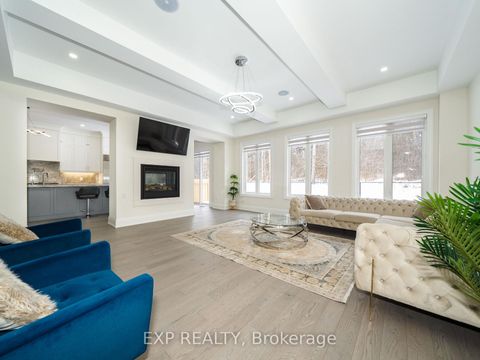 Photo 19 at 121 Milky Way Drive, Observatory, Richmond Hill