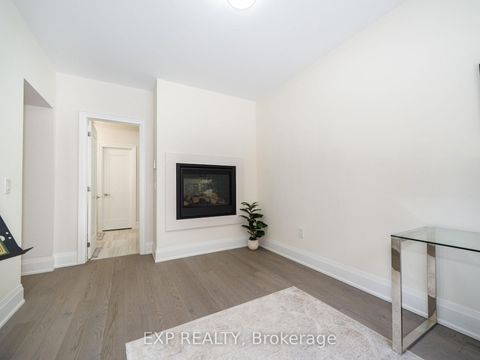 Photo 26 at 121 Milky Way Drive, Observatory, Richmond Hill