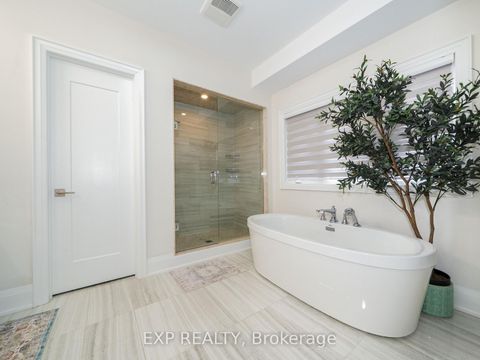 Photo 27 at 121 Milky Way Drive, Observatory, Richmond Hill