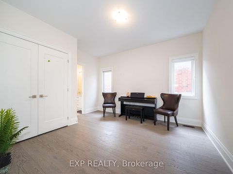 Photo 30 at 121 Milky Way Drive, Observatory, Richmond Hill