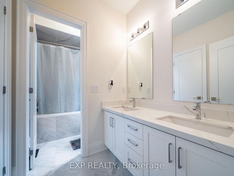 Photo 31 at 121 Milky Way Drive, Observatory, Richmond Hill