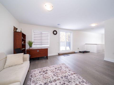 Photo 38 at 121 Milky Way Drive, Observatory, Richmond Hill