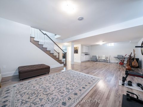 Photo 43 at 121 Milky Way Drive, Observatory, Richmond Hill