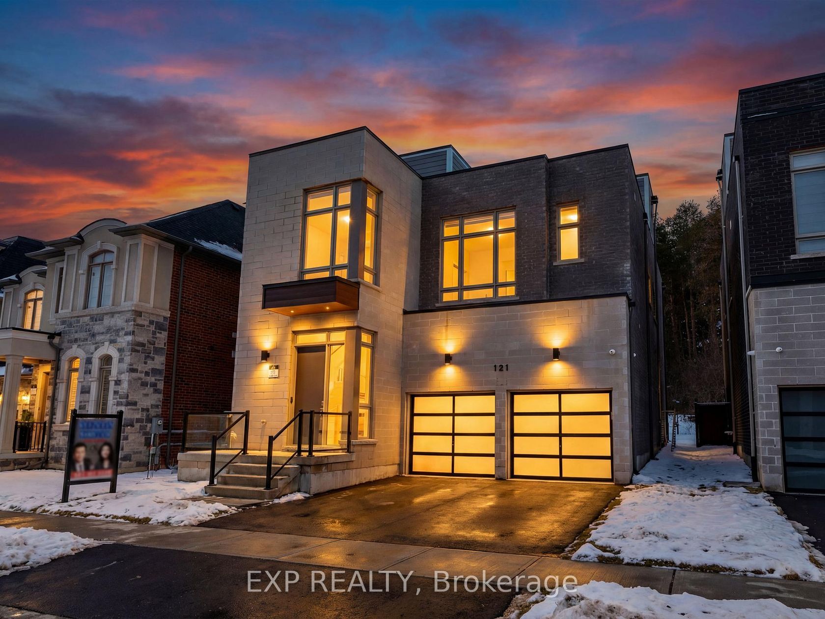 121 Milky Way Drive, Observatory, Richmond Hill 