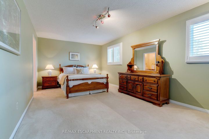 Photo 37 at 1151 Manor Road, GA Glen Abbey, Oakville