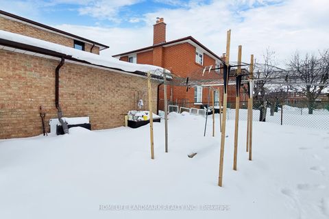 Photo 45 at 43 Triangle Villas Drive, Steeles, Toronto