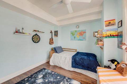 Photo 18 at 401 - 21 Shaftesbury Avenue, Moore Park, Toronto