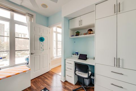 Photo 19 at 401 - 21 Shaftesbury Avenue, Moore Park, Toronto