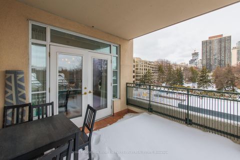 Photo 23 at 401 - 21 Shaftesbury Avenue, Moore Park, Toronto