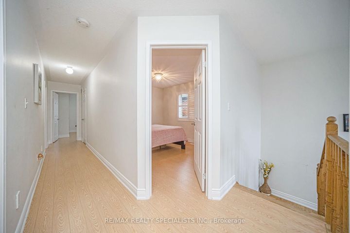 Photo 23 at 227 Valleyway Drive, Credit Valley, Brampton