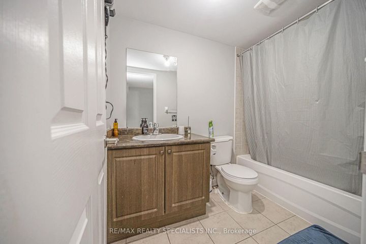 Photo 38 at 227 Valleyway Drive, Credit Valley, Brampton