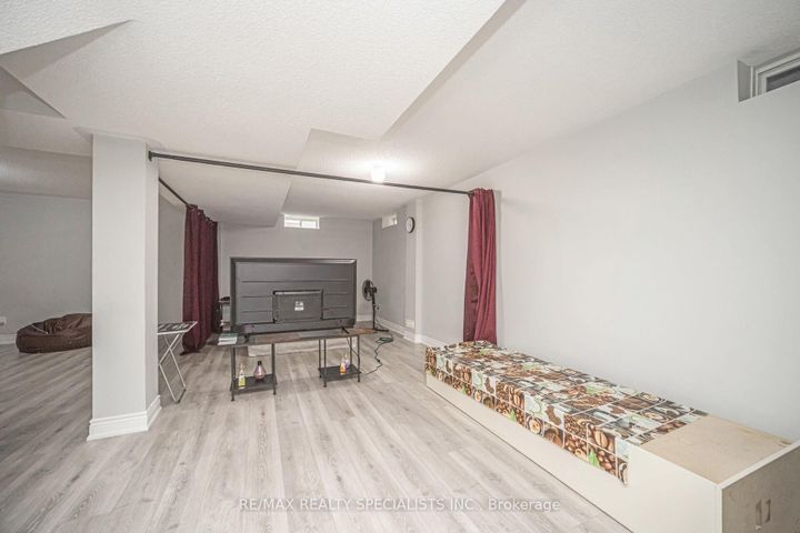 Photo 39 at 227 Valleyway Drive, Credit Valley, Brampton