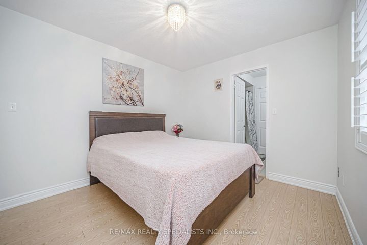 Photo 49 at 227 Valleyway Drive, Credit Valley, Brampton