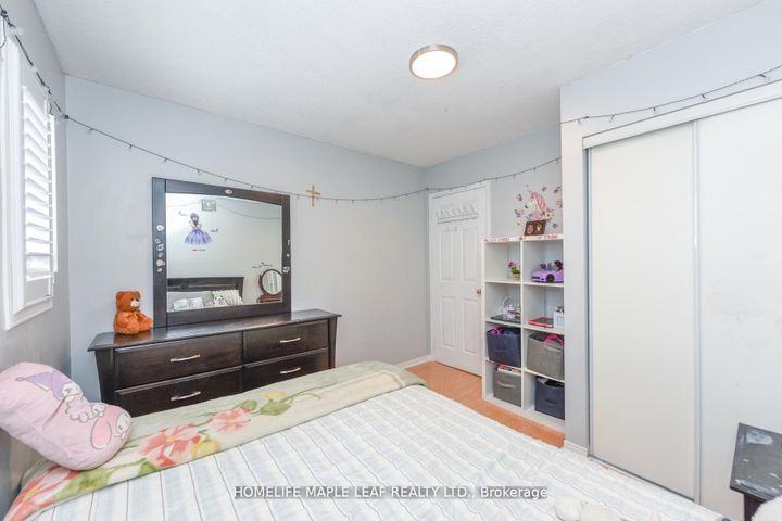 Photo 29 at 100 Alaskan Summit Court W, Wellington, Brampton