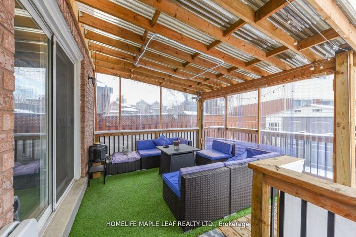 Photo 43 at 100 Alaskan Summit Court W, Wellington, Brampton