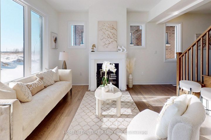 Photo 7 at 39 Timber Falls Drive, Northwest Brampton, Brampton