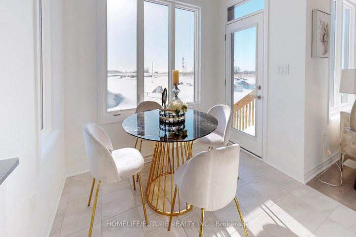 Photo 14 at 39 Timber Falls Drive, Northwest Brampton, Brampton