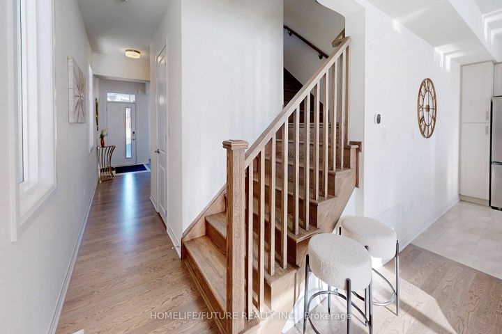 Photo 17 at 39 Timber Falls Drive, Northwest Brampton, Brampton