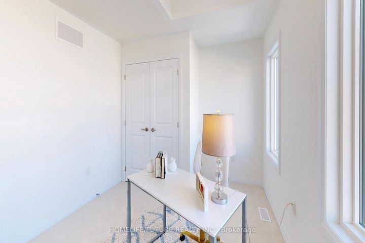 Photo 24 at 39 Timber Falls Drive, Northwest Brampton, Brampton