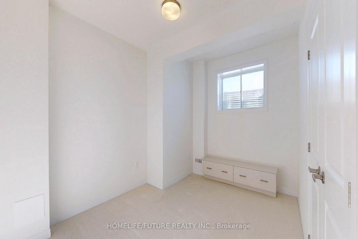 Photo 35 at 39 Timber Falls Drive, Northwest Brampton, Brampton