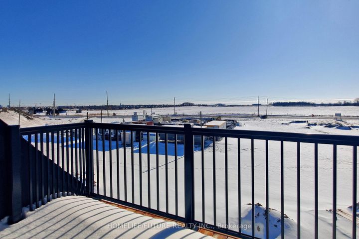 Photo 41 at 39 Timber Falls Drive, Northwest Brampton, Brampton